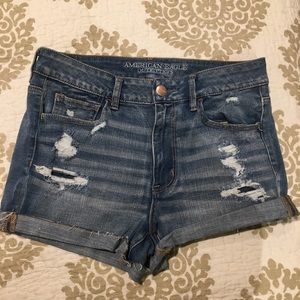 American Eagle Denim Hi-Rise Shortie