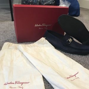 Salvatore Ferragamo Men’s Navy blue suede loafers