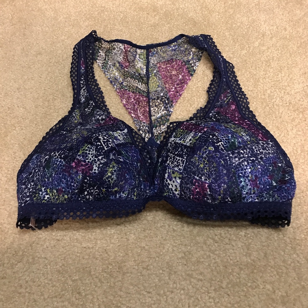 Victoria’s Secret Razor back  Bralette BNWT
