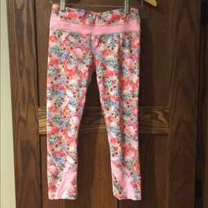 Lululemon capri tights