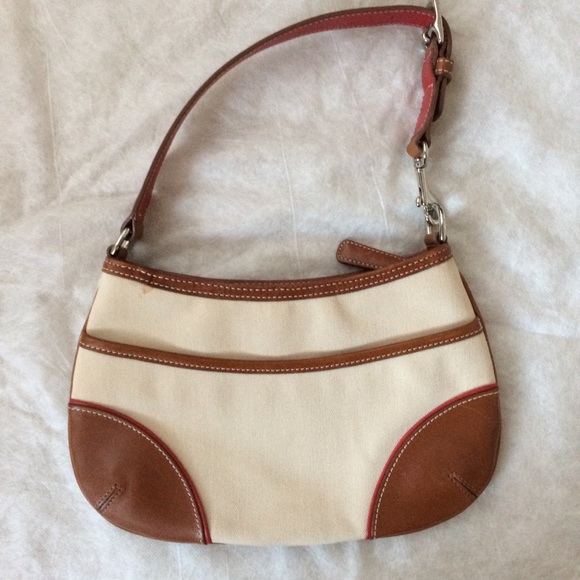 Coach Handbag - Picture 2 of 4