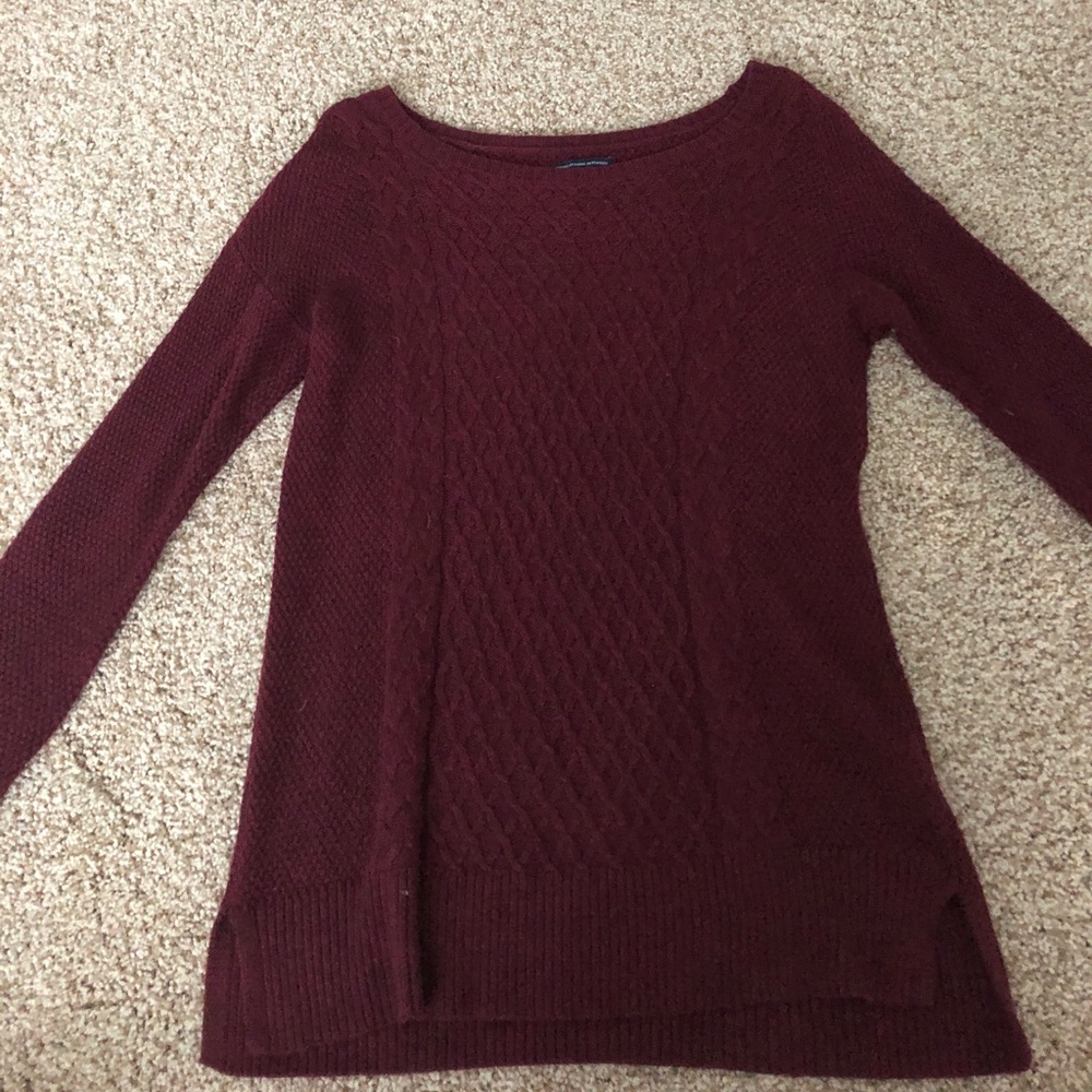 American eagle sweater