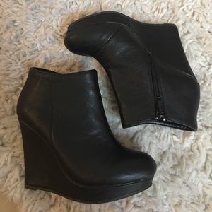Qupid Wedge Booties