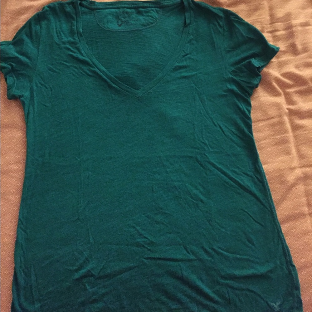 Green American Eagle Outfitters T-shirt