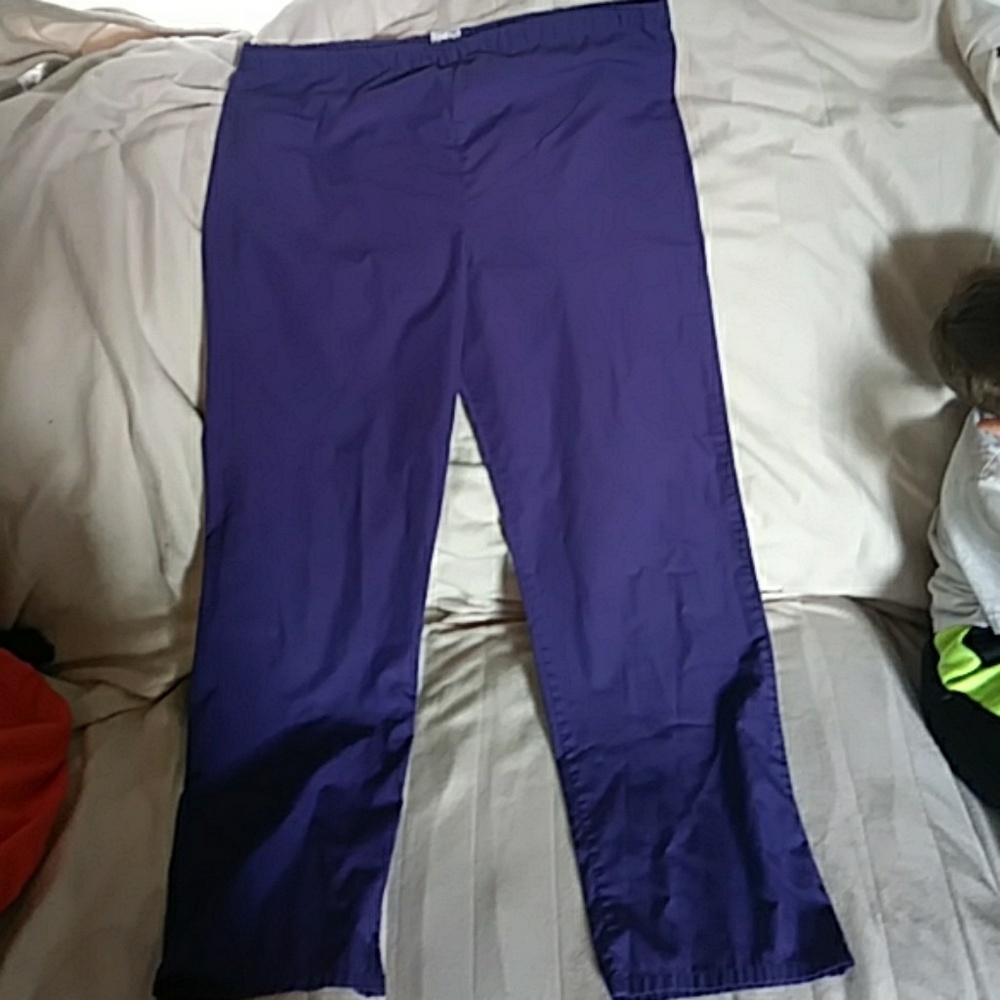 Scrub pants