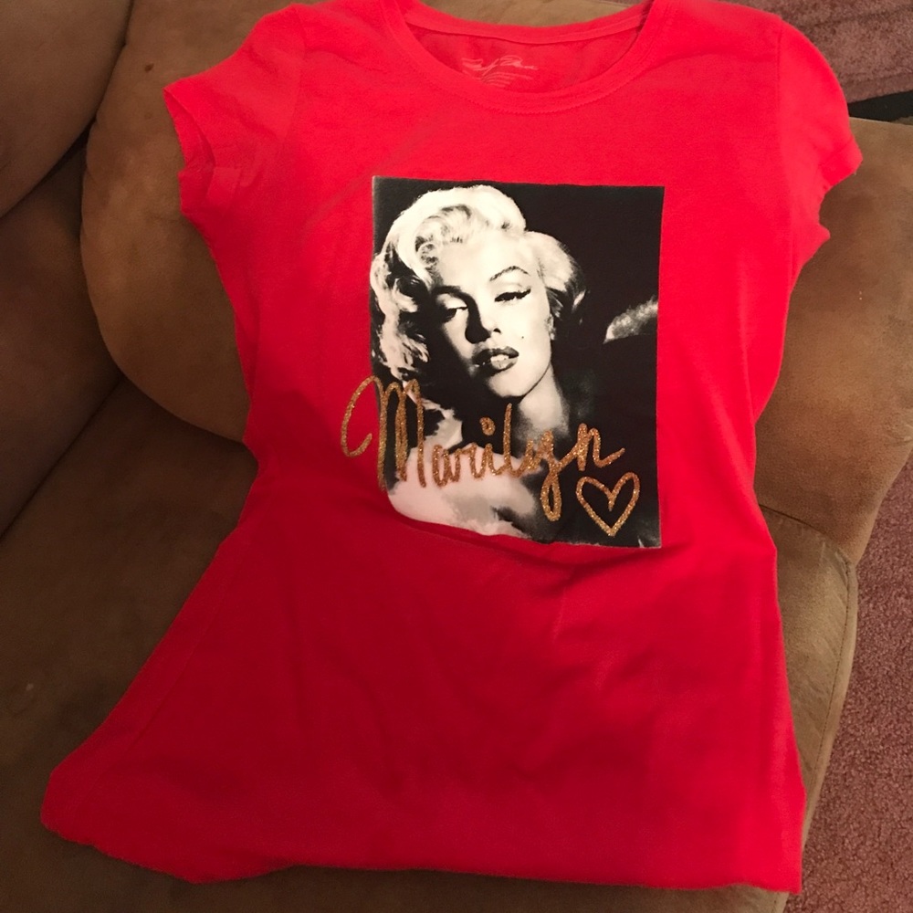 Marilyn Monroe baby tee