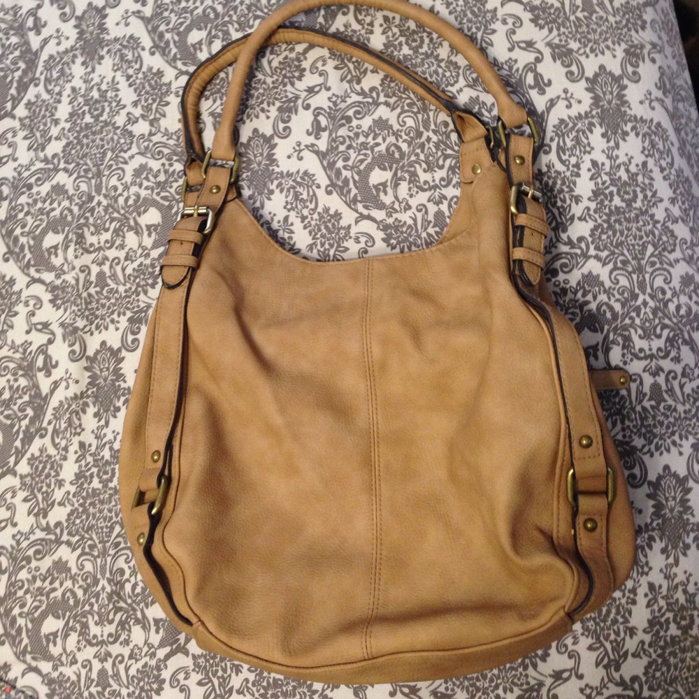Merona bag with lots of pockets!  Good condition~
