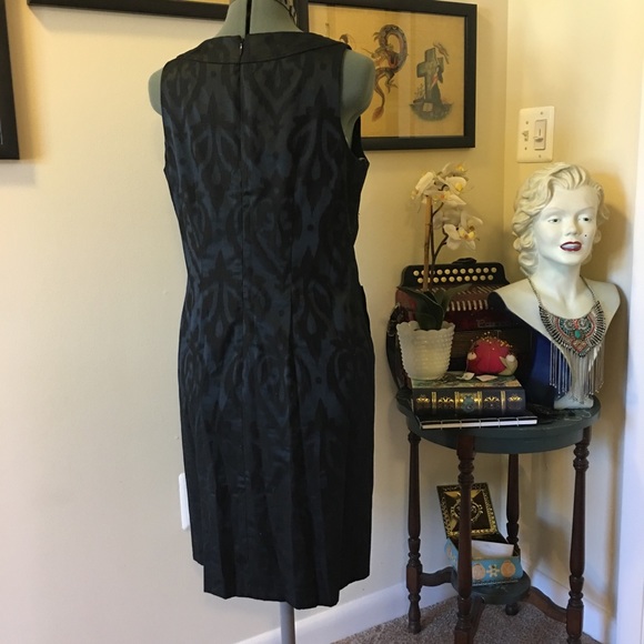 BOGO Black jacquard retro-style sheath dress - Picture 4 of 5