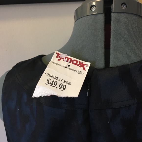 BOGO Black jacquard retro-style sheath dress - Picture 5 of 5