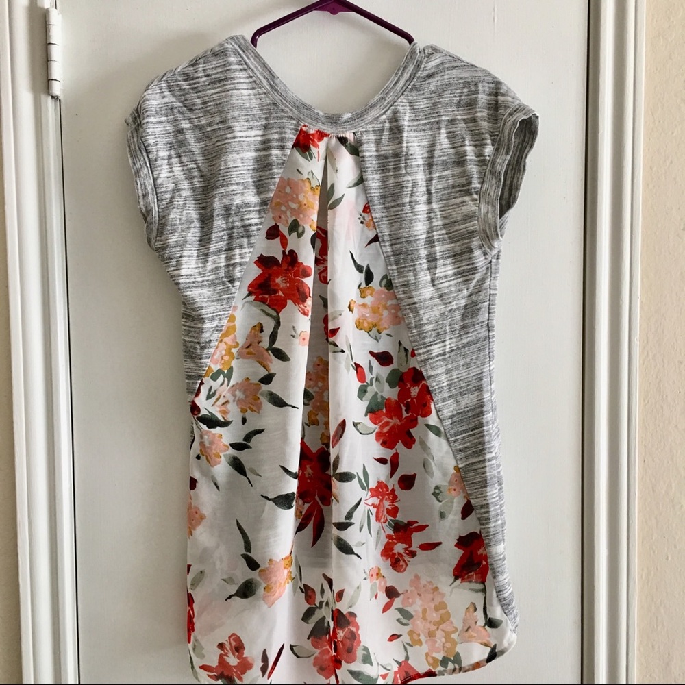 Le Lis (Stitch Fix) mixed material top
