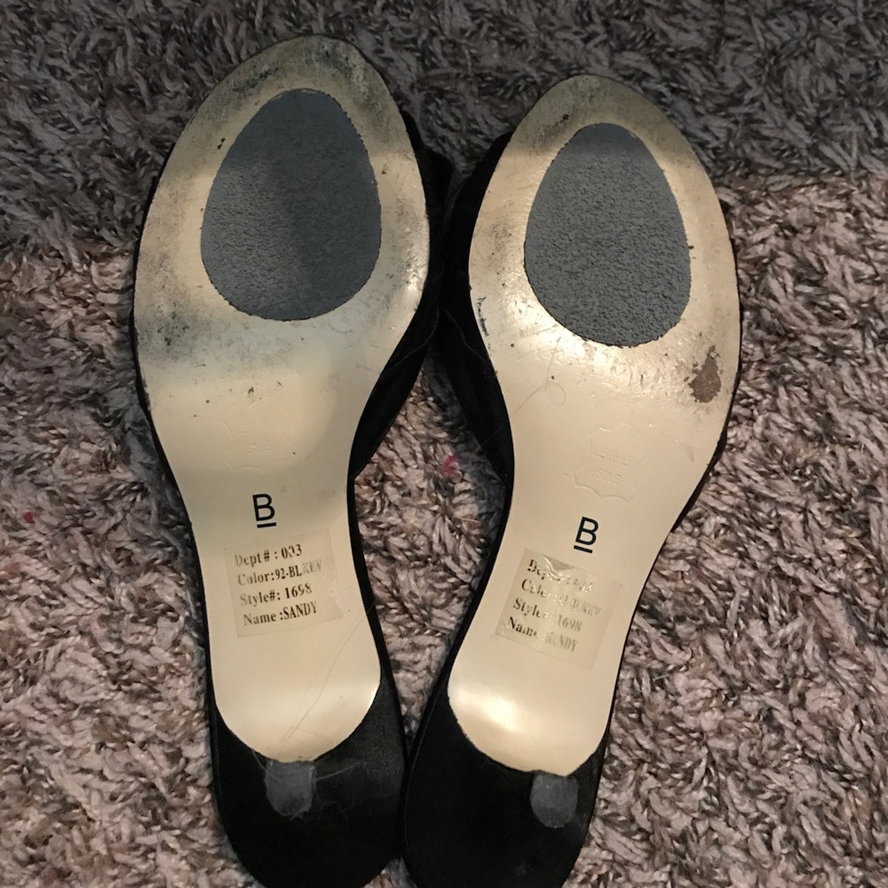 Bakers Open Back Heels - Picture 3 of 4