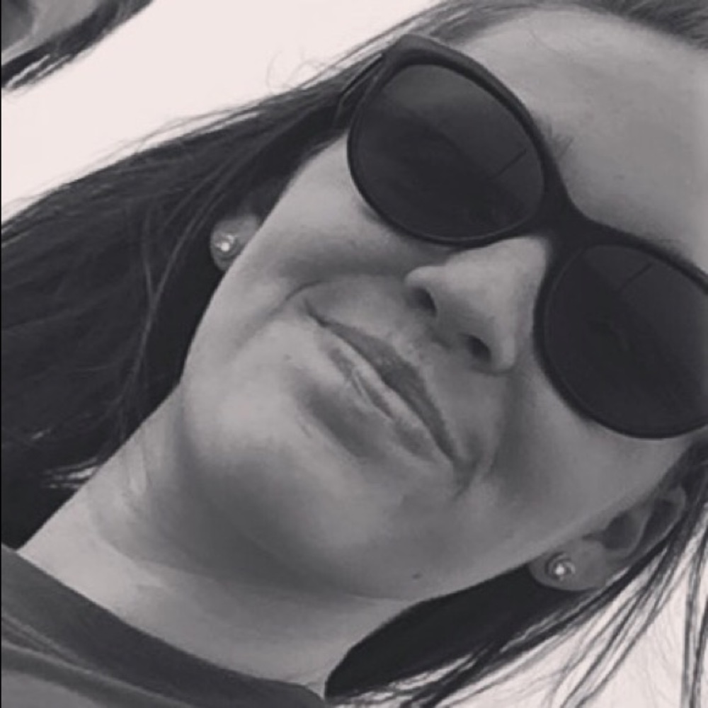 Meet your Posher, Claire