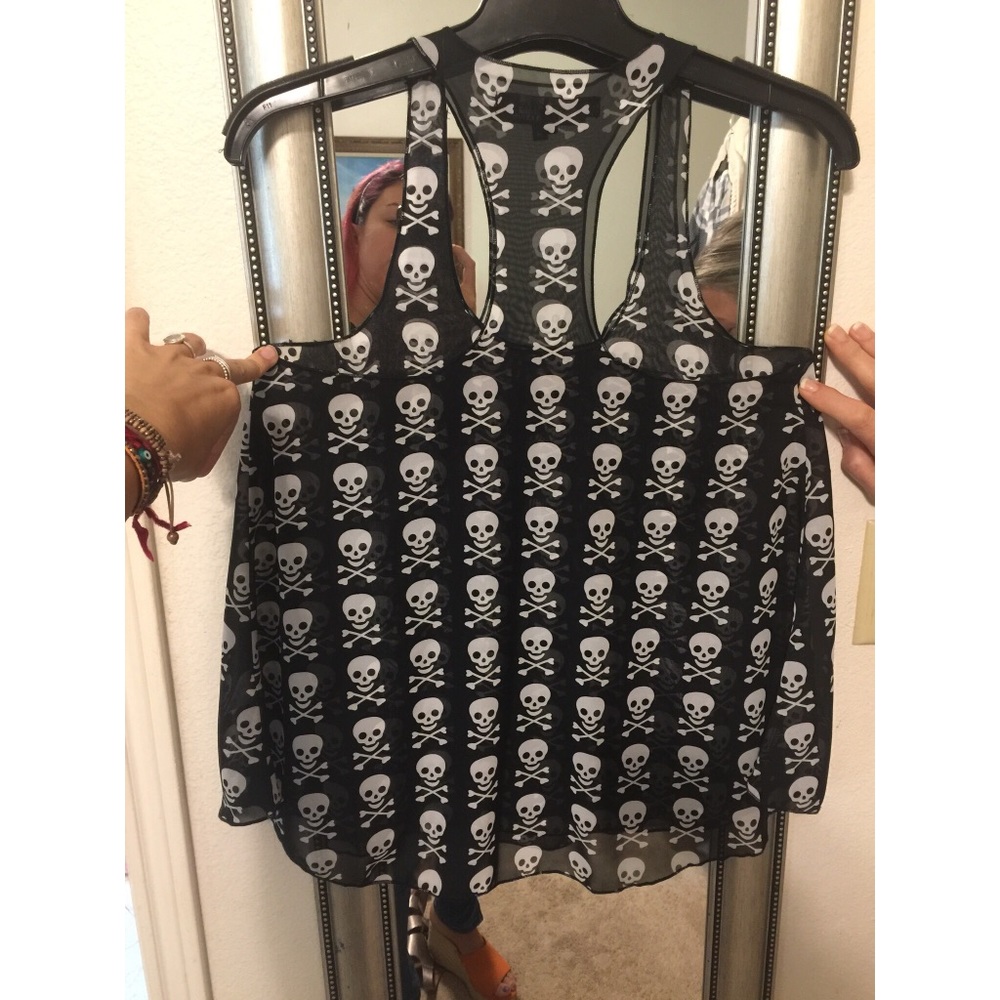 Skeleton Racer back top 💀💀💀 - Picture 2 of 3