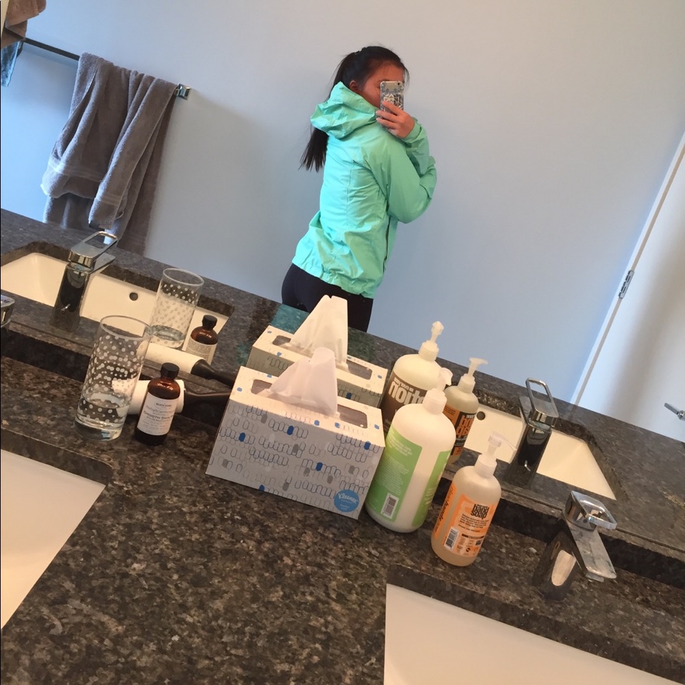 Mint green/blue/ teal north face rain jacket - Picture 6 of 6