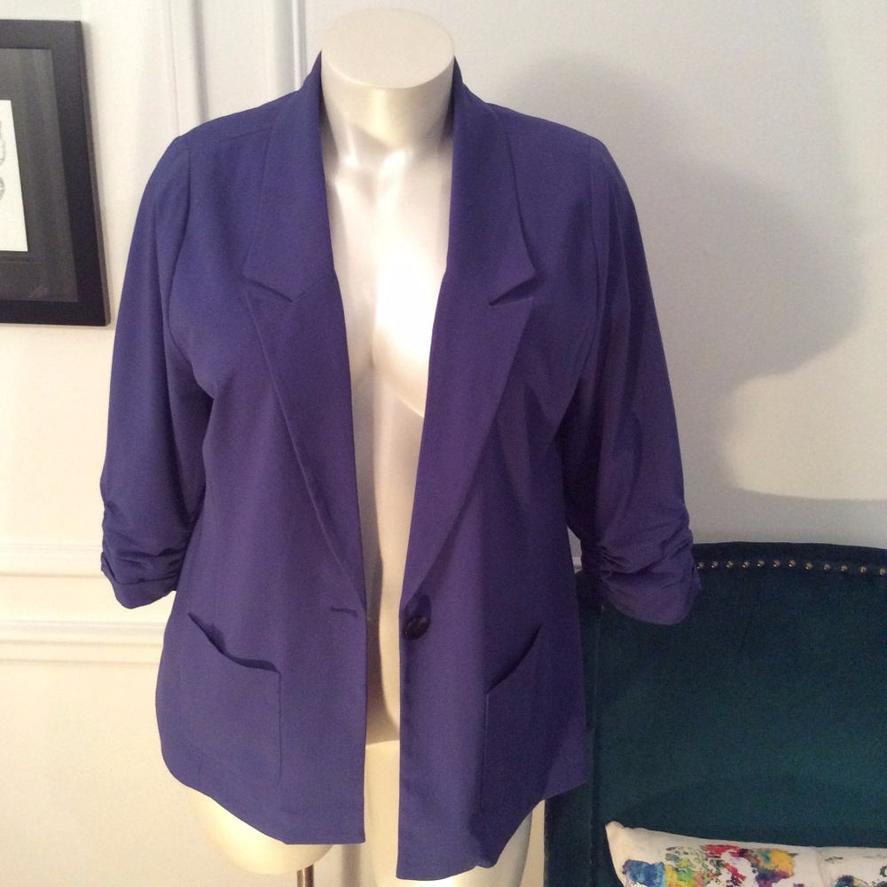 Forever21 Blazer Scrunched 3/4 Length Sleeve 2x
