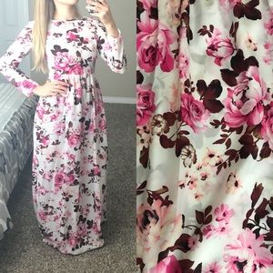 NWOT- White & Pink flower maxi dress