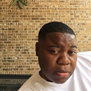 Meet your Posher, Fransha