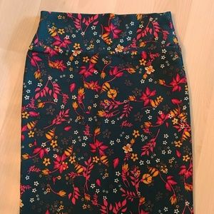 Lularoe Cassie skirt