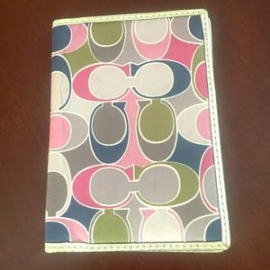 Coach passport case