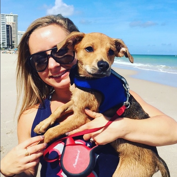 Meet your Posher, Emily - Picture 1 of 1