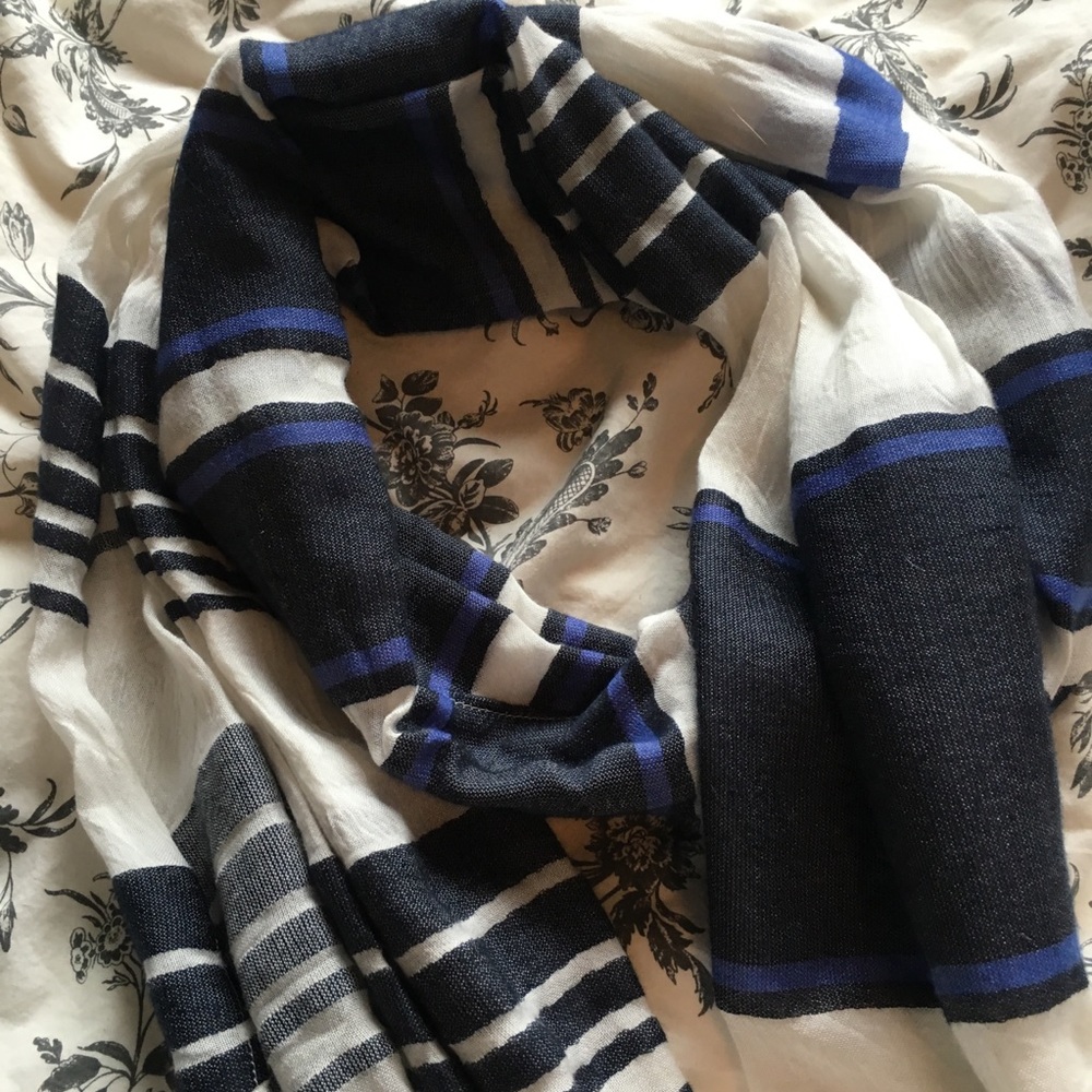 Striped Gap Scarf