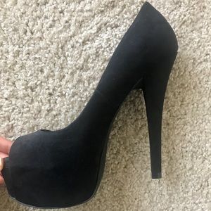 Steve Madden black heels