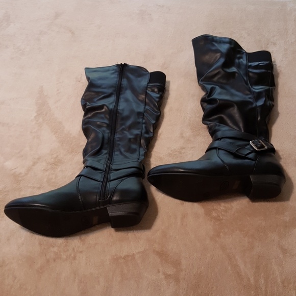 *Donated* Fergalicious Black Boots . Sz. 8.5. - Picture 2 of 8