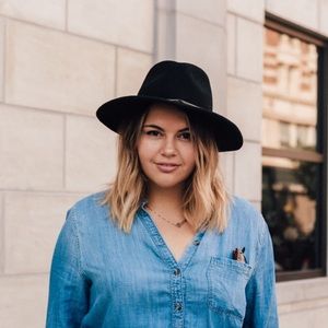 Meet your Posher, Sami