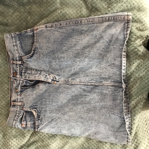 Skirt - Picture 1 of 2