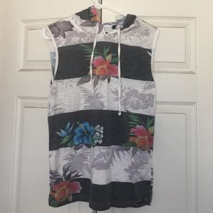 Sleeveless Top w/Hood