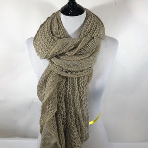 Winter infinity scarf crochet fabric with ruffle Winter infinity scarf crochet fabric with ruffle