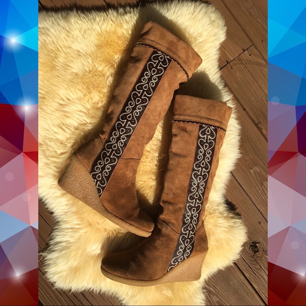 Spanish Made Tan Suede Knee High Healed Winter Fall American Indian Boho Boots