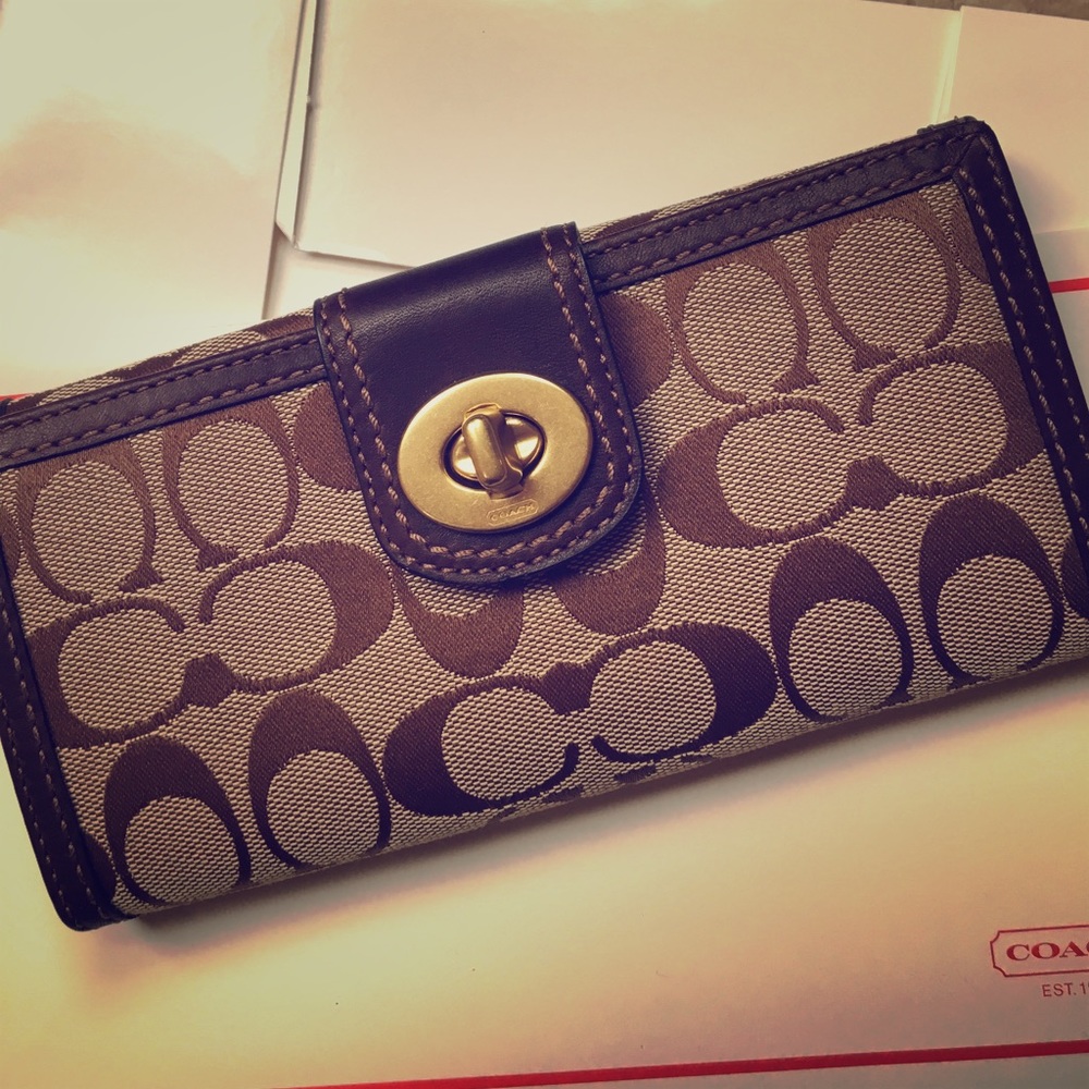 New Wallet (Coach)
