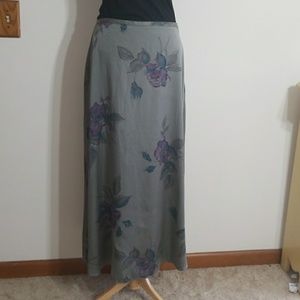 Dana Buchman Long Silk Skirt Size 12