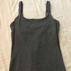 Lululemon striped tank sz 4