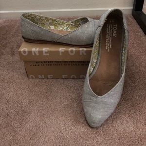 TOMS Grey Chambray Jutti Flats