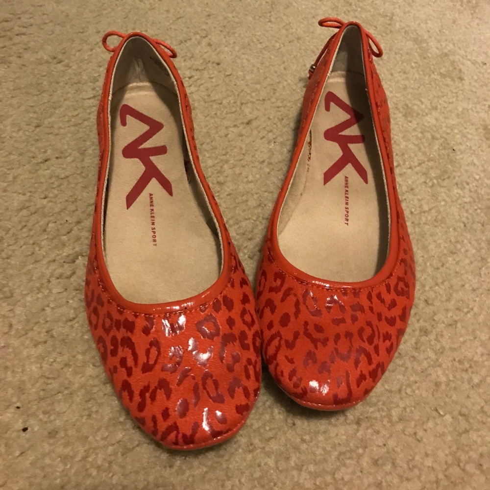 Leopard print flats