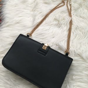 V brand inspired rock-stub black bag V brand inspired rock-stub black bag