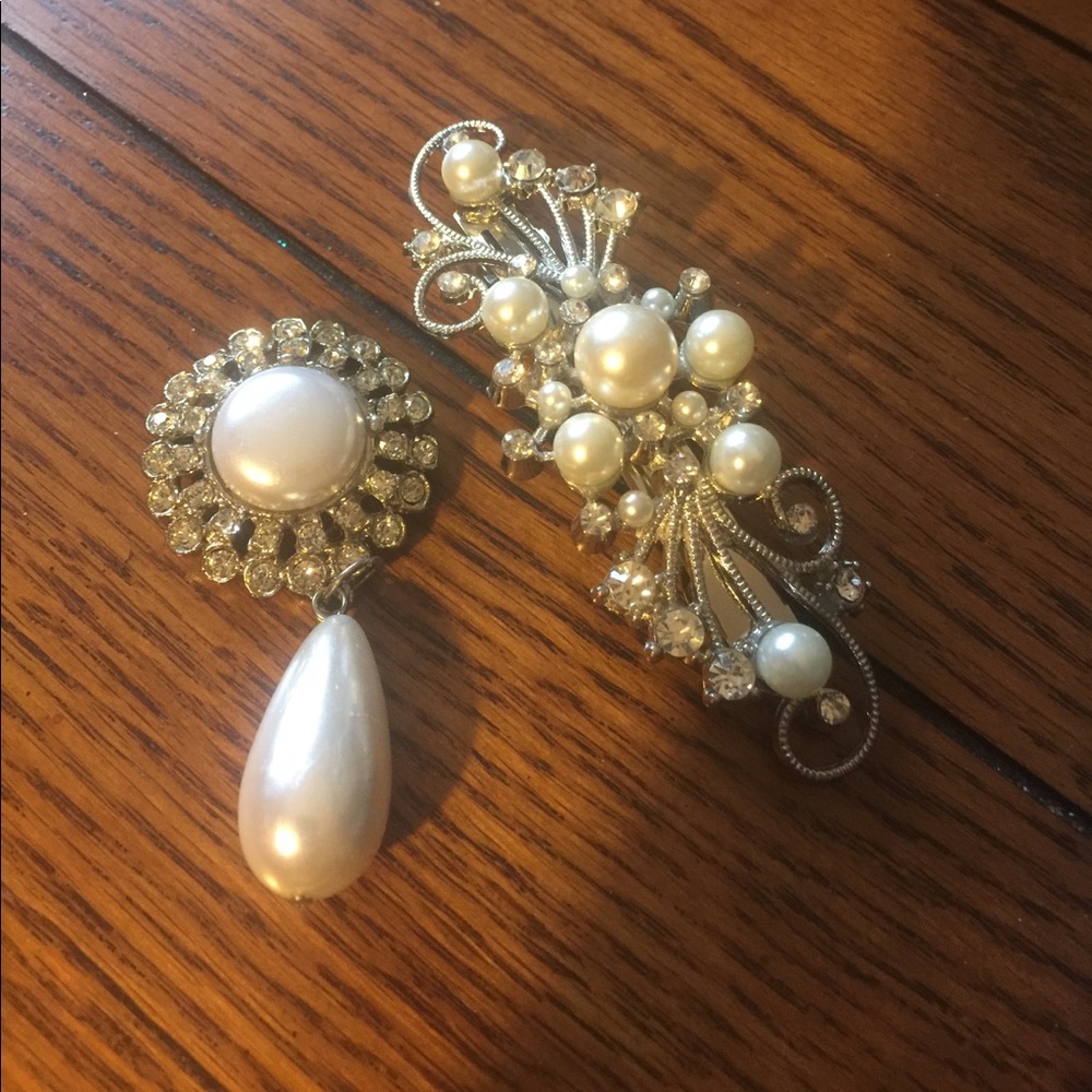 Brooch and a hair pennant