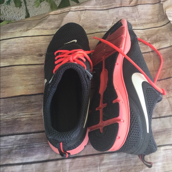 Nike size 10 charcoal gray and orange neon - Picture 3 of 4