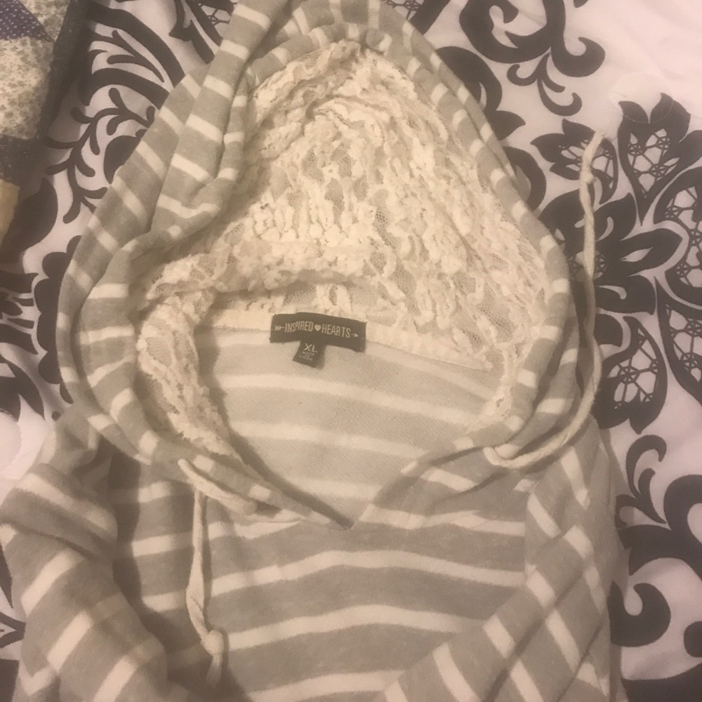 Sweater - Picture 2 of 3