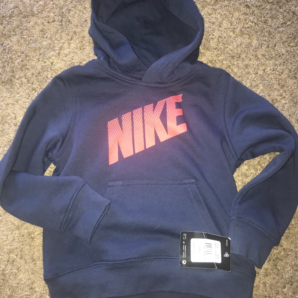 ❌SOLD❌ Nike Hoodie📍NWT📍