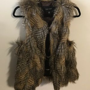 Fur vest
