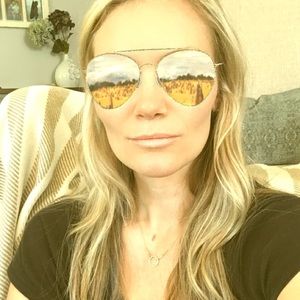 Meet your Posher, Kassie