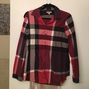 Burberry button-up in red, light wear, great fit
