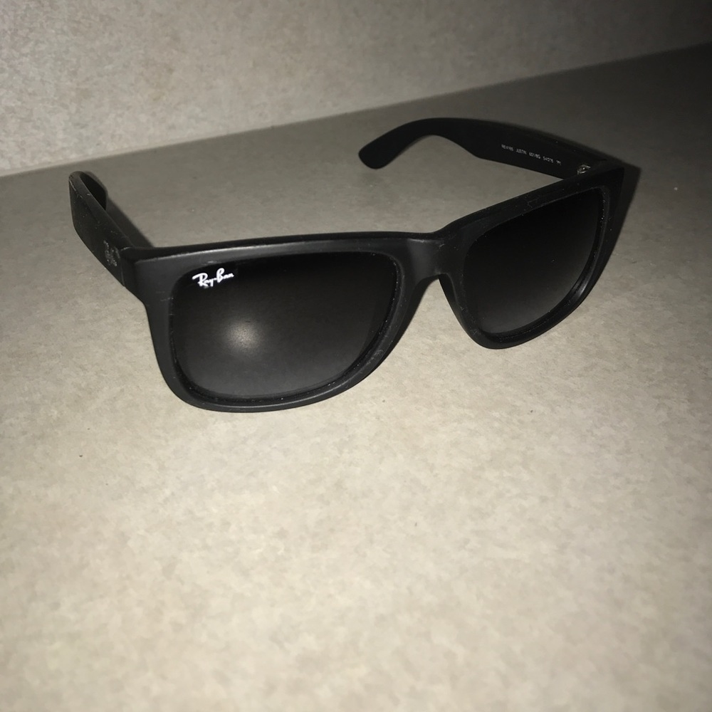 Ray ban Justin glasses