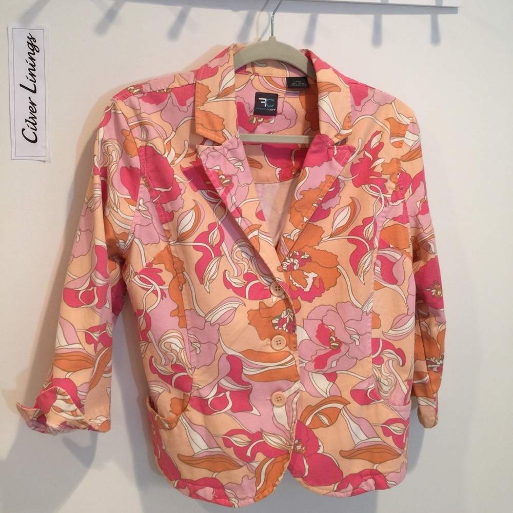 French Cuff Jacket - Picture 2 of 4