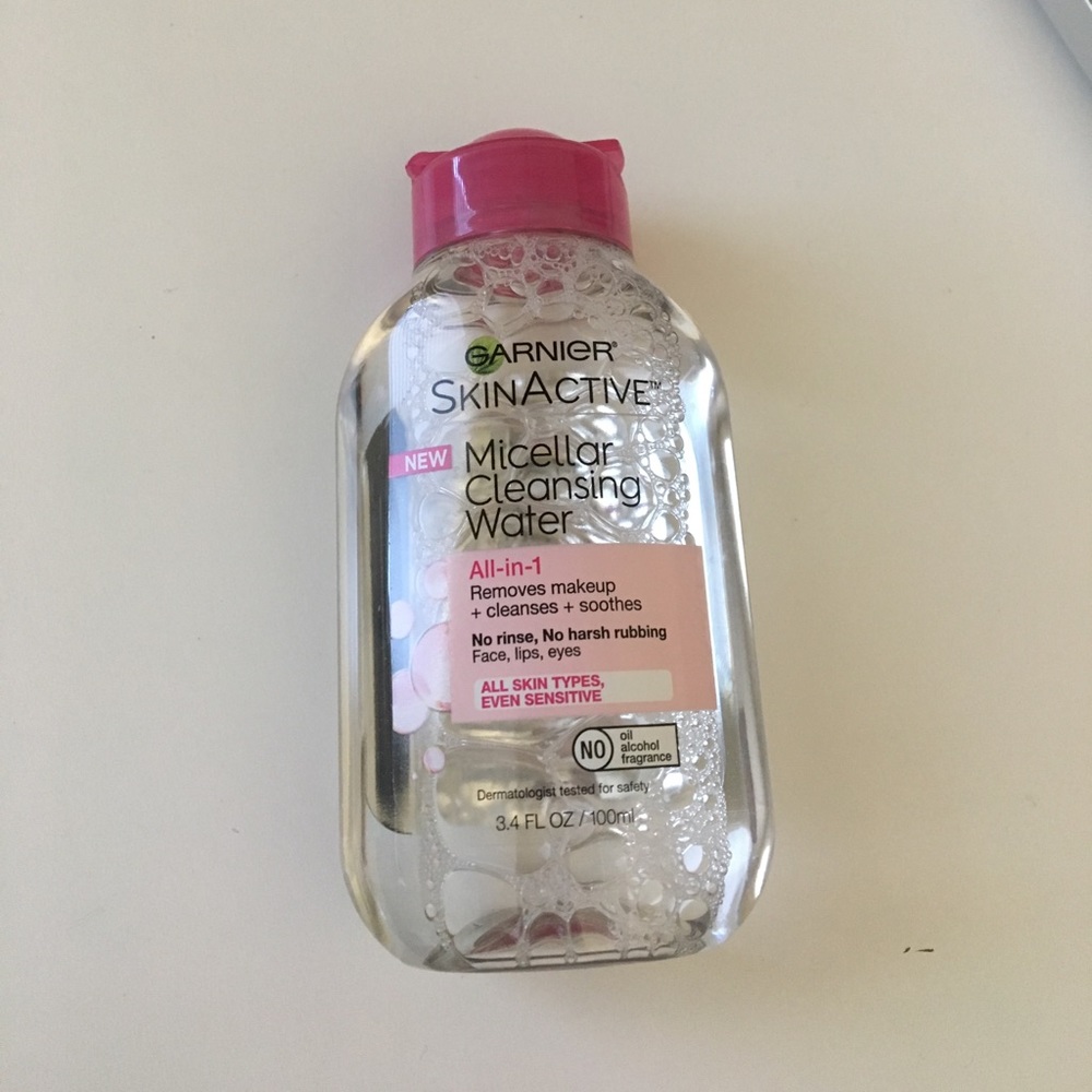 Garnier Skinactive Micellar Cleansing Water