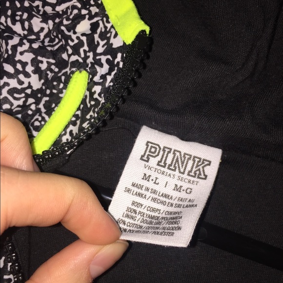 Pink wind breaker - Picture 5 of 6