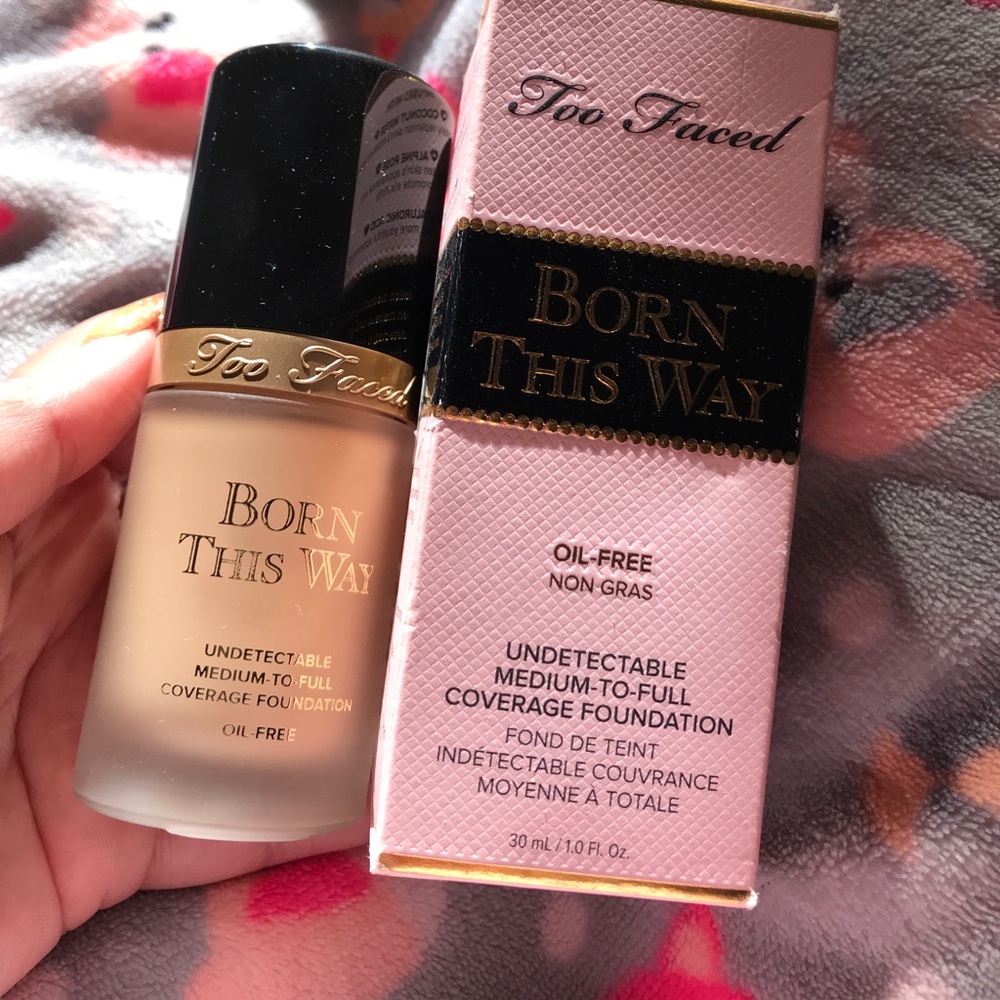 Too Faced Born This Way foundation